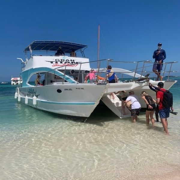 Party Boat Punta Cana – Booze Cruise Experience